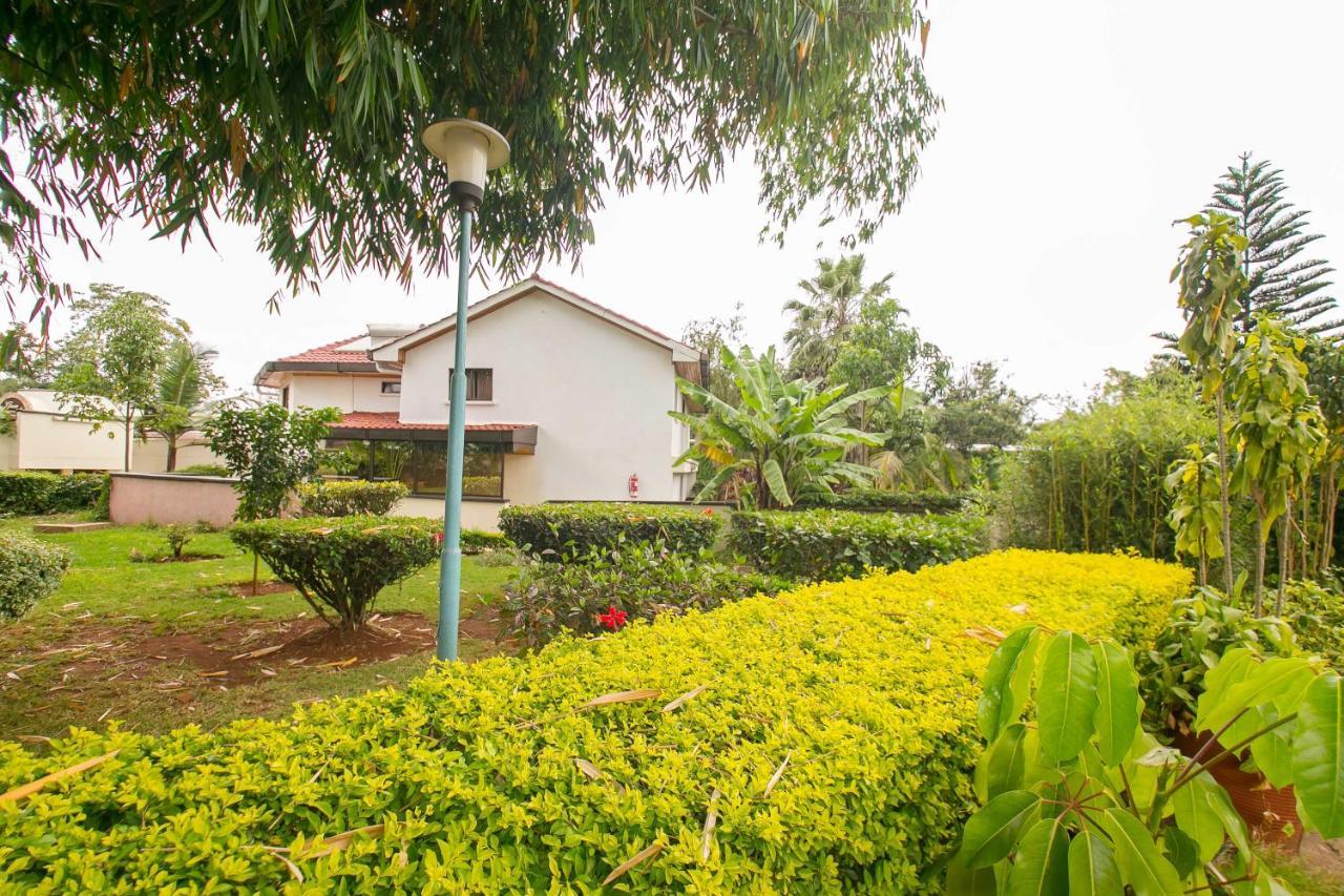 Green Hills Hotel Nyeri Exteriör bild